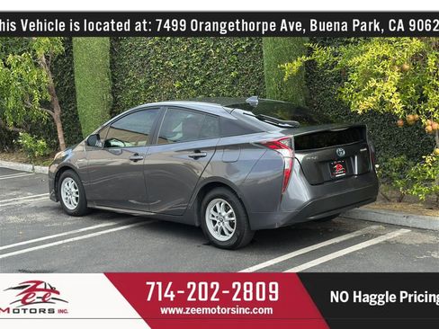 Used 2016 Toyota Prius Two FWD image 9
