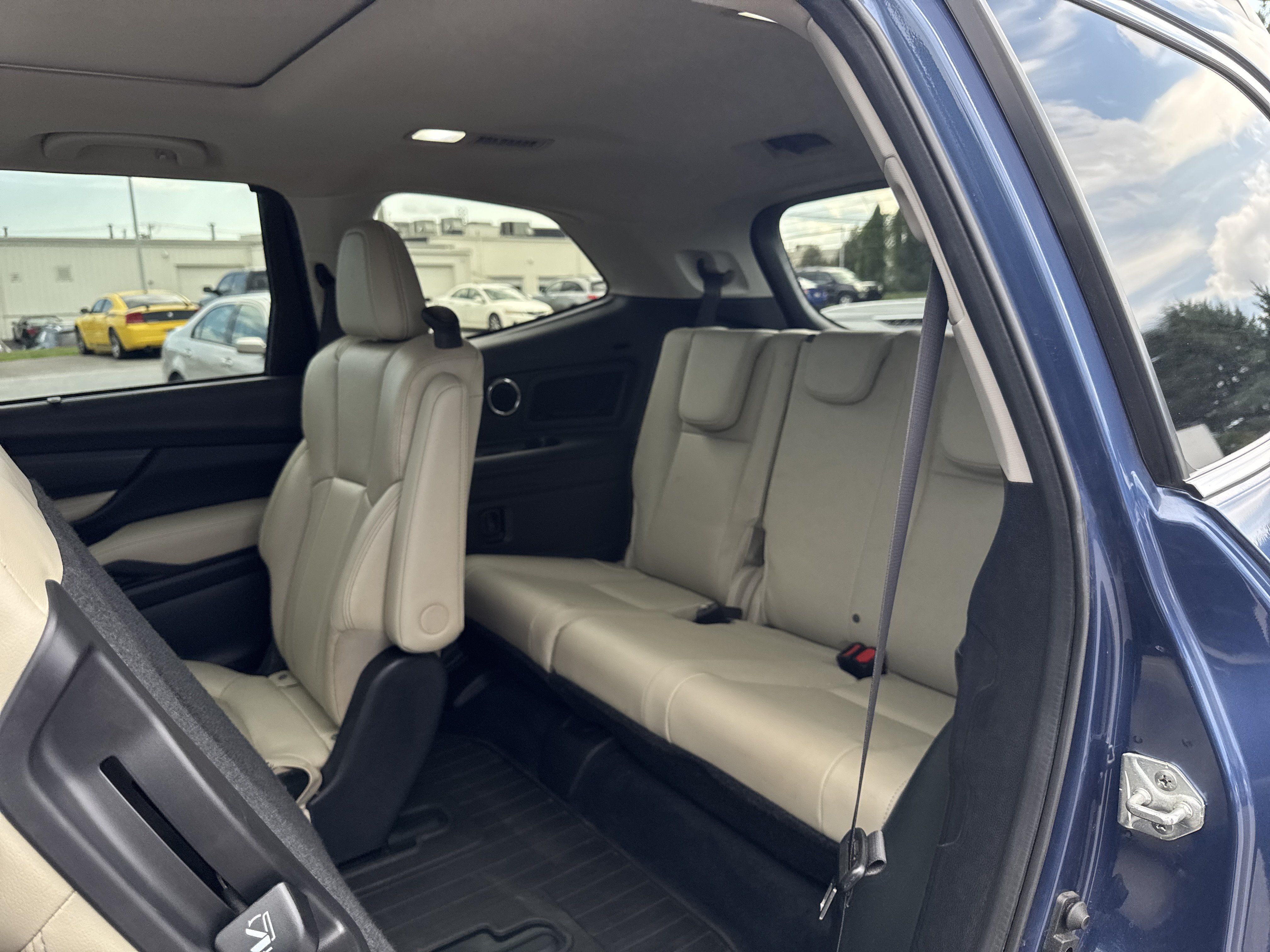 Used 2021 Subaru Ascent Limited w/ Technology Package AWD/4WD image 24