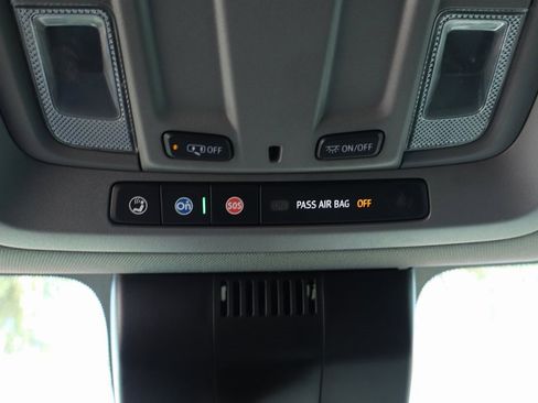 Used 2024 Chevrolet Silverado 1500 Custom image 26