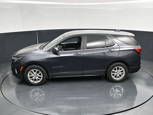 Used 2022 Chevrolet Equinox LT FWD image 42