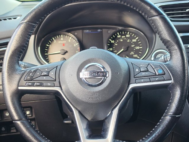 Used 2020 Nissan Rogue SV w/ Premium Package AWD/4WD image 28