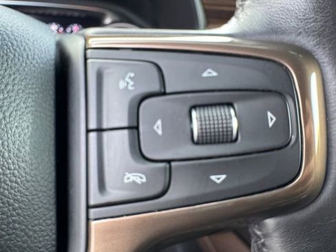 Used 2021 Chevrolet Suburban High Country RWD image 8