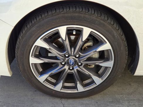 Used 2022 Subaru Impreza 2.0i Limited w/ Popular Package #2 image 4