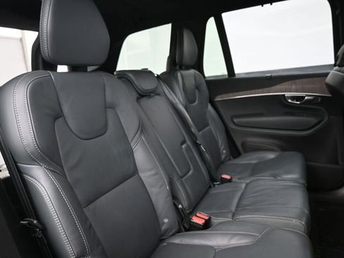 Used 2024 Volvo XC90 B6 Ultimate AWD/4WD image 35