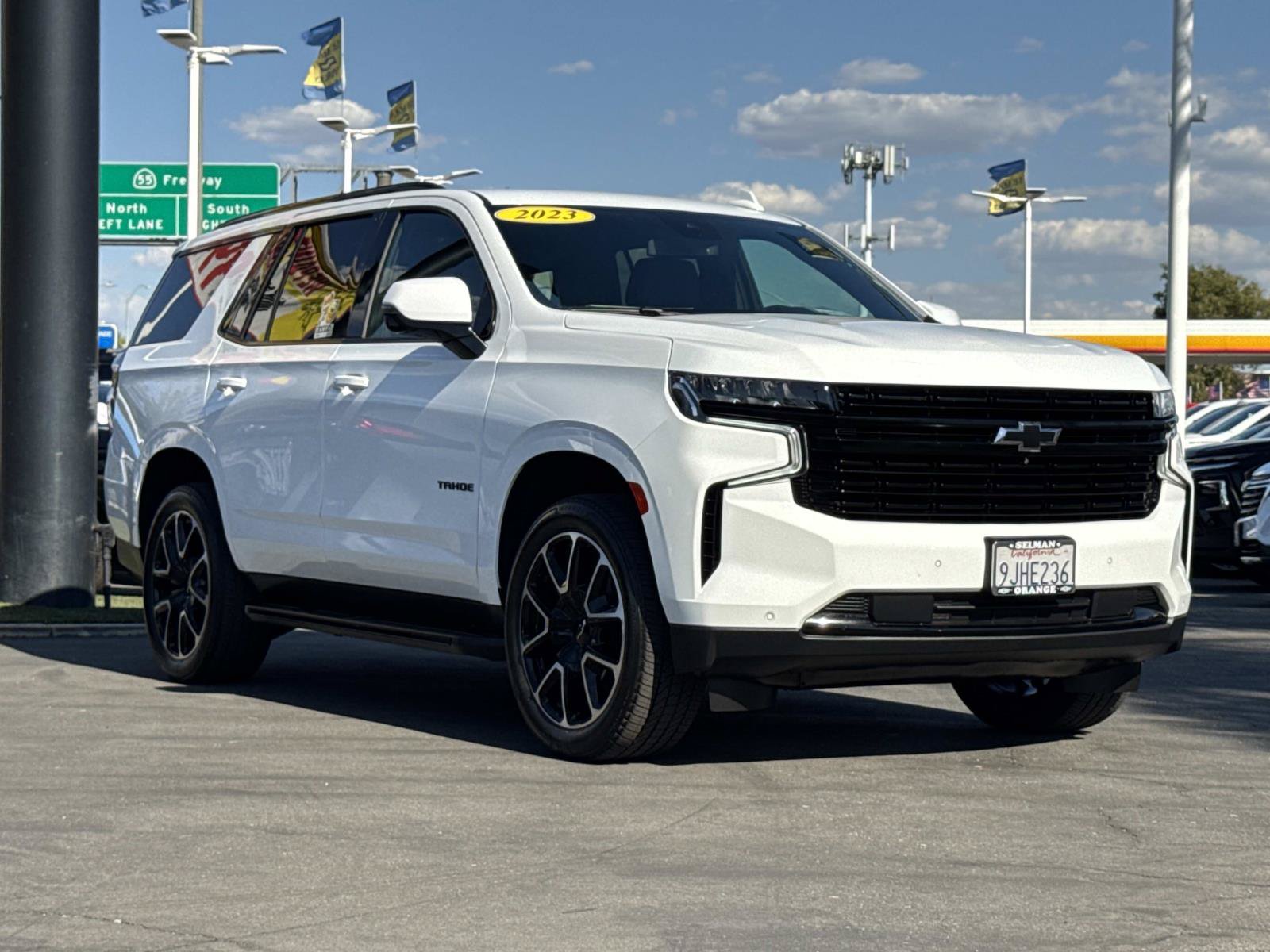 Used 2023 Chevrolet Tahoe RST w/ Luxury Package RWD image 3