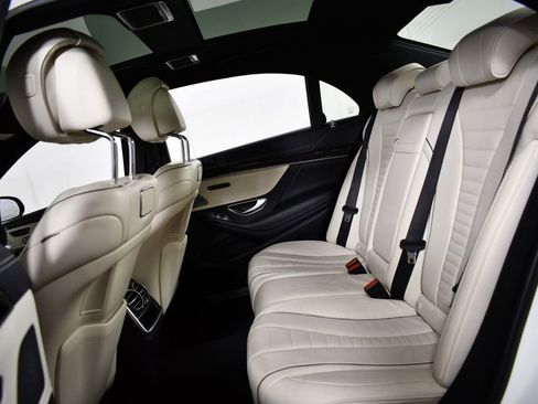 Used 2018 Mercedes-Benz S 560 Sedan image 16