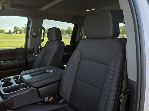 New 2026 Chevrolet Silverado 2500 Custom w/ Custom Value Package AWD/4WD image 12