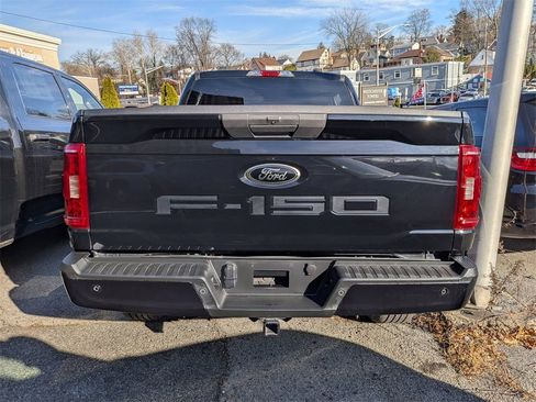 Used 2022 Ford F150 XL w/ STX Black Appearance Package image 5