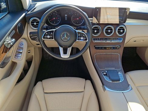 Certified 2022 Mercedes-Benz GLC 300 4MATIC image 11