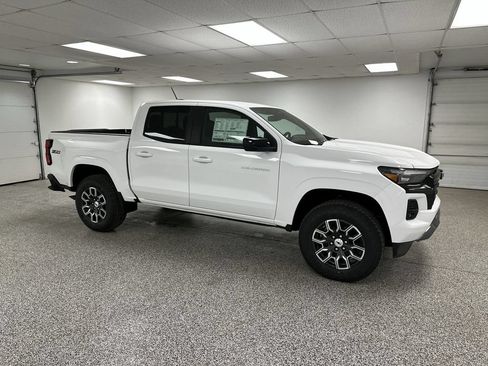 New 2026 Chevrolet Colorado Z71 w/ Z71 Convenience Package 2 AWD/4WD image 1