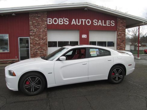 Used 2013 Dodge Charger R/T image 2