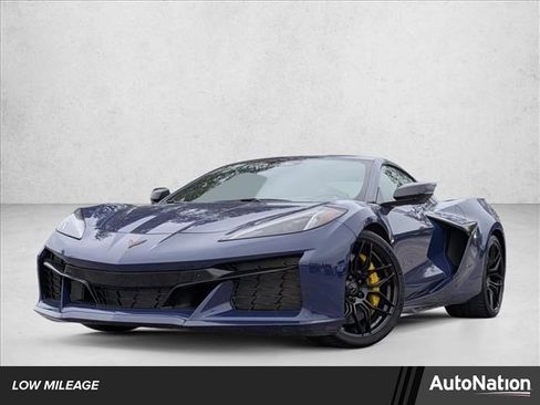 Used 2025 Chevrolet Corvette Z06 w/ Stealth Interior Trim Package image 1