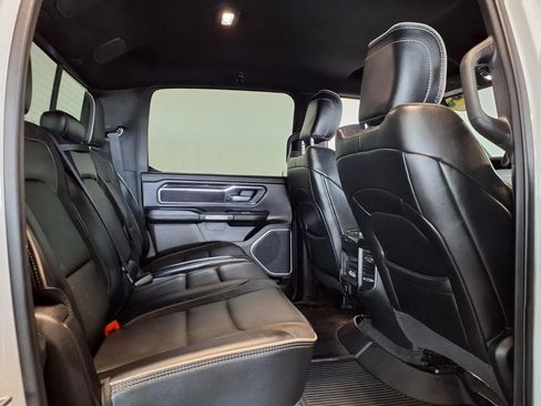 Used 2022 RAM 1500 Laramie w/ Sport Appearance Package AWD/4WD image 9