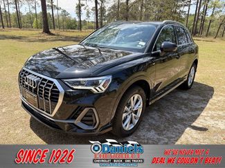 Used 2024 Audi Q3 2.0T Premium video 1