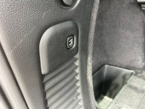 Used 2024 Dodge Durango GT AWD/4WD image 16