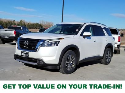 New 2025 Nissan Pathfinder SL