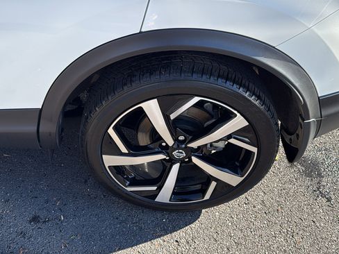 Certified 2022 Nissan Rogue Sport SL w/ Premium Package image 23