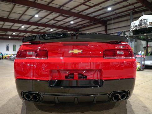 Used 2014 Chevrolet Camaro Z/28 image 7