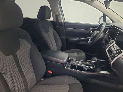 Used 2021 Kia Sorento LX image 21