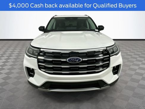 New 2026 Ford Explorer Active w/ Active Comfort Package AWD/4WD image 2