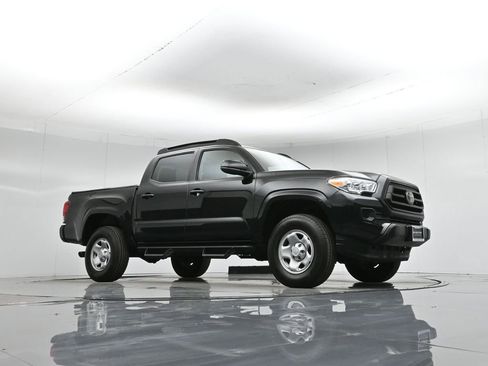 Used 2023 Toyota Tacoma SR image 2