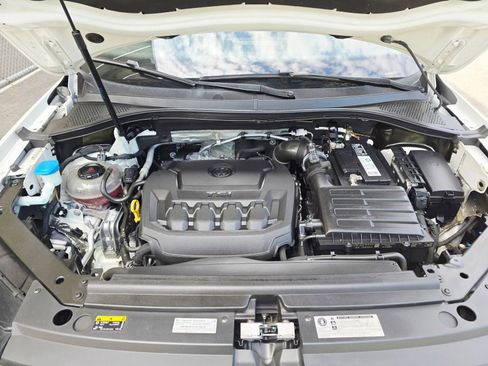 Used 2018 Volkswagen Tiguan S FWD image 58