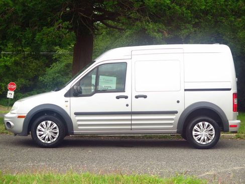 Used 2012 Ford Transit Connect XLT FWD image 2