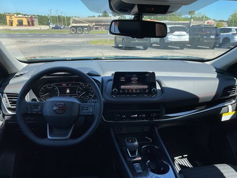 New 2026 Nissan Rogue SV AWD/4WD image 11