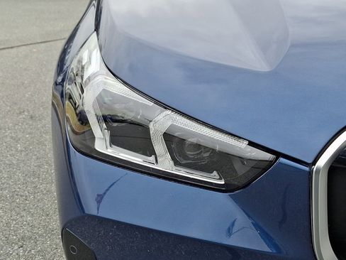 Certified 2025 BMW X1 xDrive28i w/ Premium Package image 10