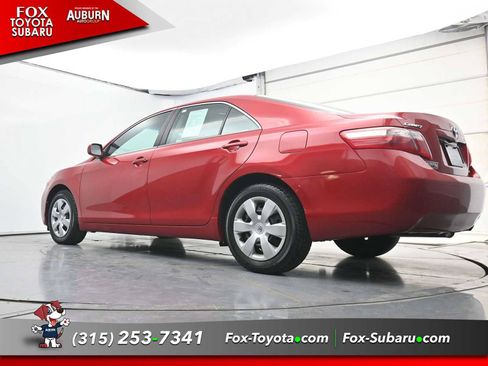 Used 2009 Toyota Camry LE FWD image 19
