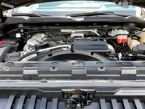 Used 2024 GMC Sierra 2500 AT4 w/ AT4 Premium Plus Package AWD/4WD image 27