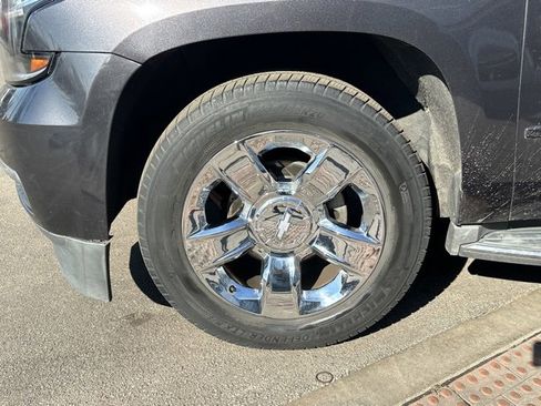 Used 2015 Chevrolet Tahoe LTZ image 9