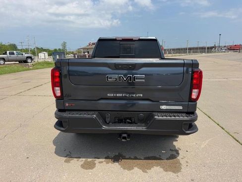 Used 2021 GMC Sierra 1500 Elevation w/ Preferred Package AWD/4WD image 4