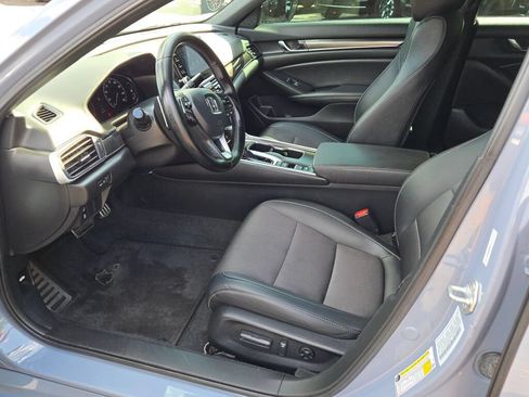Used 2021 Honda Accord Sport image 19