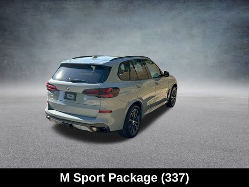 Used 2024 BMW X5 xDrive40i w/ M Sport Package image 10