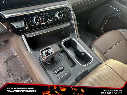 New 2026 GMC Sierra 1500 Denali w/ Denali Reserve Package AWD/4WD image 23