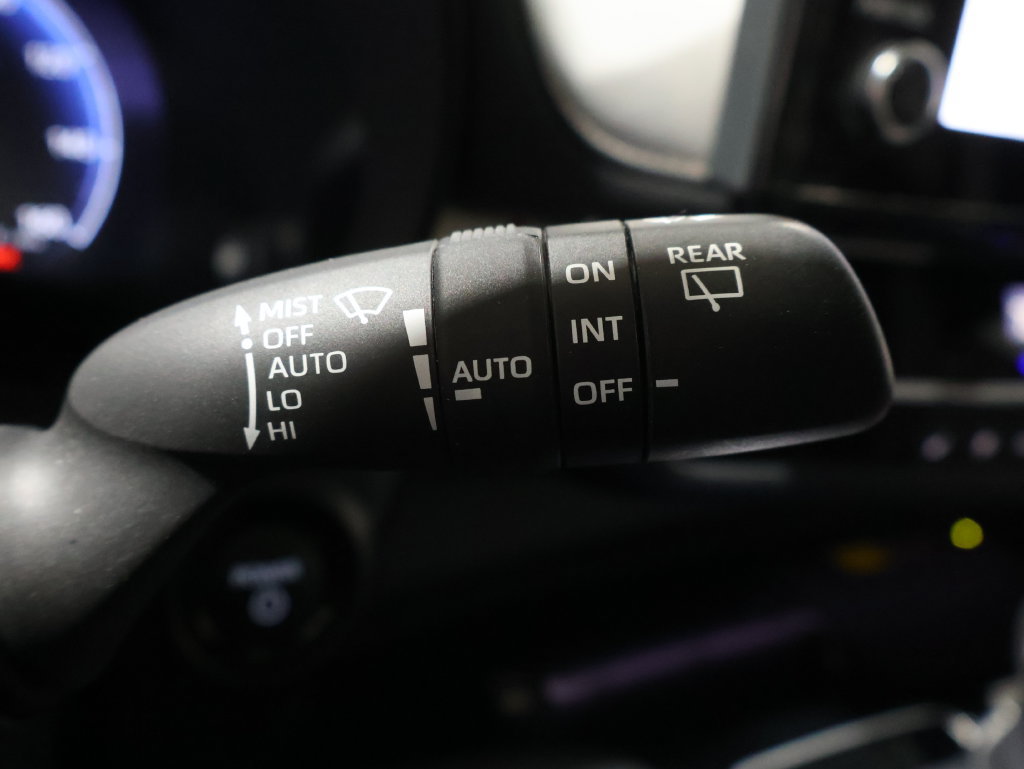 Used 2026 Toyota Sienna Platinum AWD/4WD image 42