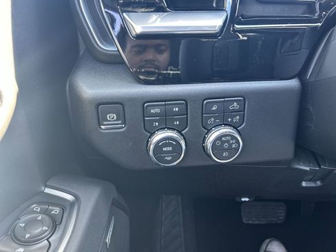 New 2026 GMC Sierra 1500 Elevation w/ Elevation Premium Package image 20