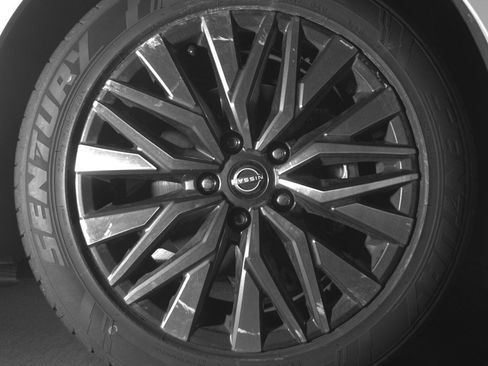 Used 2025 Nissan Altima 2.5 SV image 10