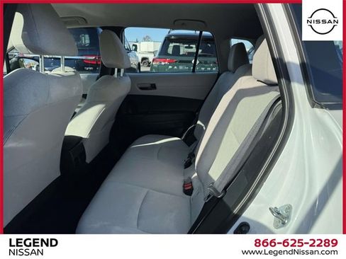 Used 2023 Toyota Corolla Cross L image 12