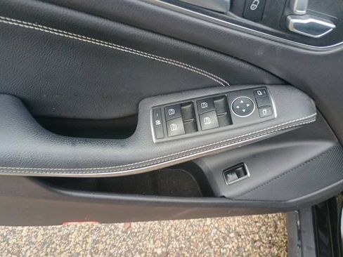 Used 2020 Mercedes-Benz GLA 250 4MATIC image 22
