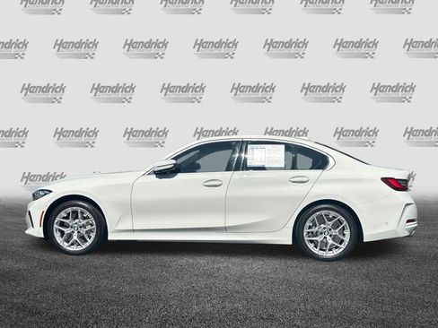 Used 2025 BMW 330i Sedan w/ Premium Package RWD image 8