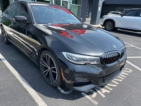 Used 2021 BMW 330i xDrive Sedan w/ M Sport Package AWD/4WD image 9