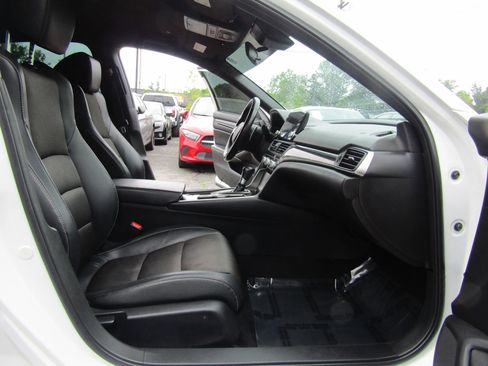 Used 2018 Honda Accord Sport image 10