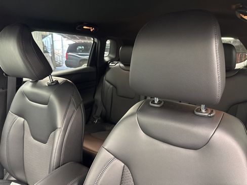 New 2026 Jeep Compass Latitude image 15