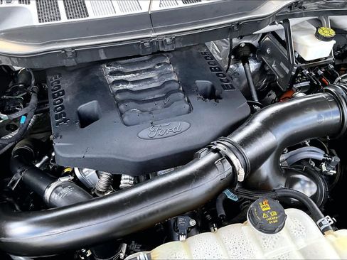 Used 2023 Ford F150 Lariat AWD/4WD image 33