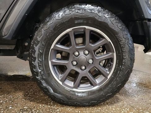 Used 2021 Jeep Wrangler Unlimited Sport image 24