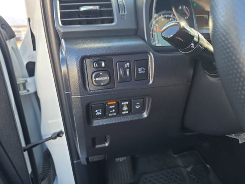 Used 2024 Toyota 4Runner Limited image 22