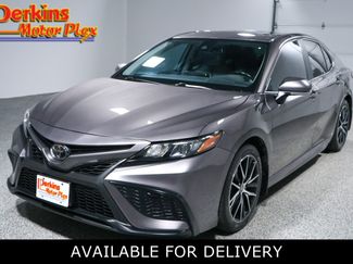 Used 2023 Toyota Camry SE w/ Audio Upgrade Package FWD video 1