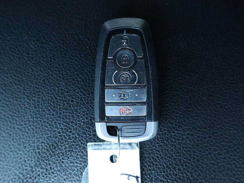 Used 2021 Ford Expedition Limited RWD image 20